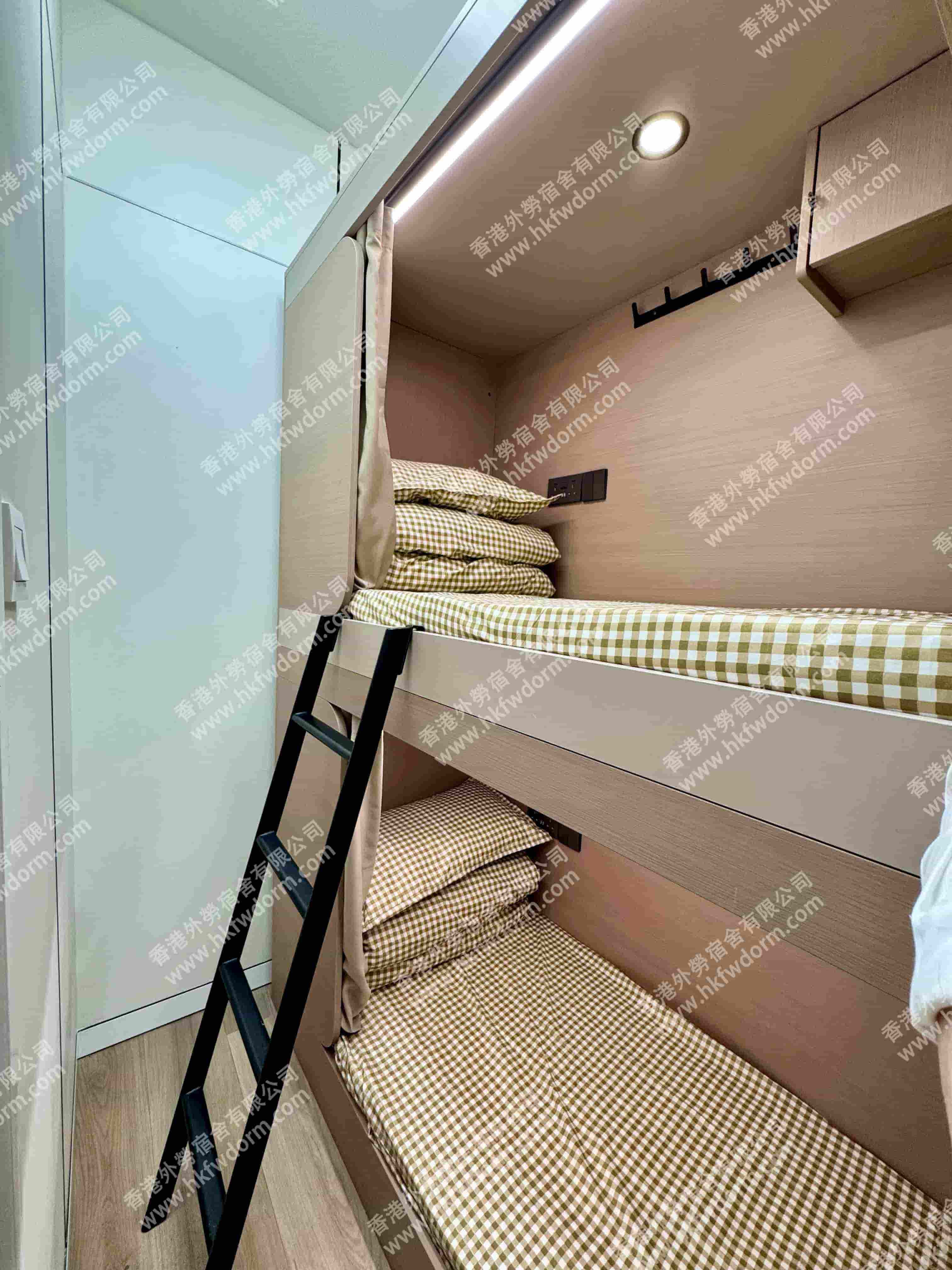 香港外勞宿舍房間細節,窗戶採光和床位配置